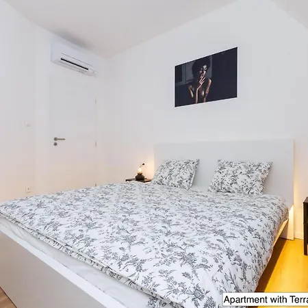 Stylish In The Centre Apartment Bratislava