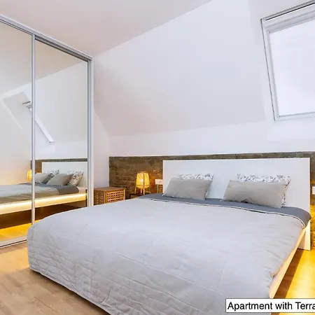 Stylish In The Centre Apartment Bratislava